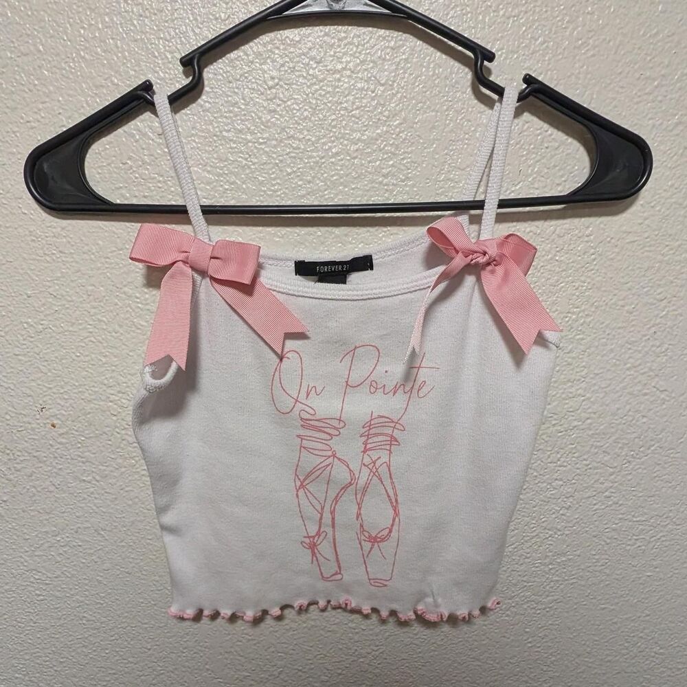 Forever-21 Women's White and Pink Vest